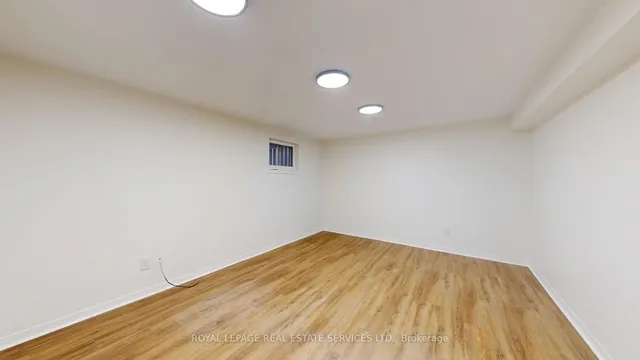 Additional image 32 of 26 Innisfree Crt