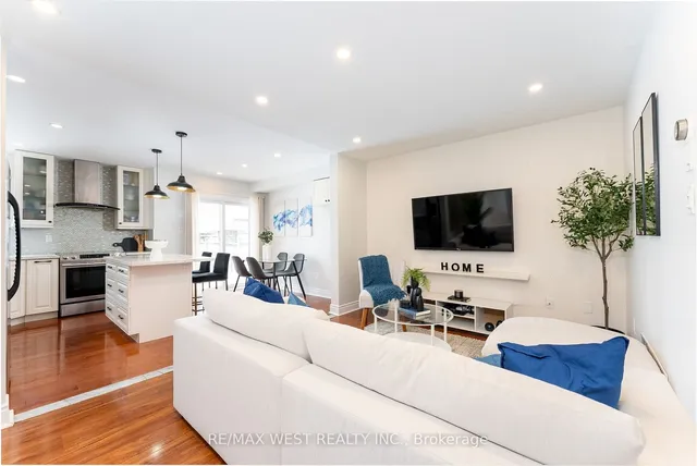 Additional property image - 1020 Windbrooke Grve