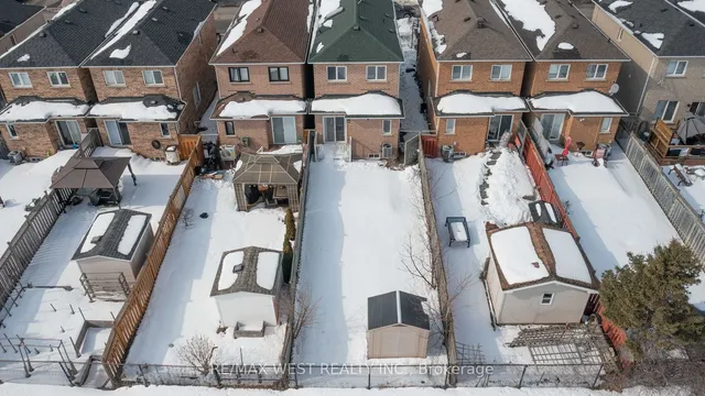 Additional property image - 1020 Windbrooke Grve