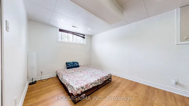 Additional property image - 65 Reigate Ave