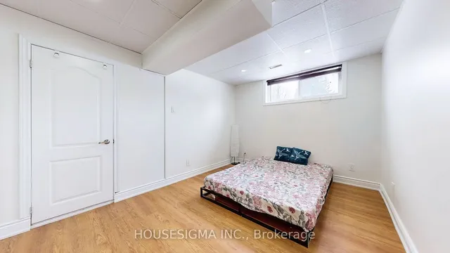 Additional property image - 65 Reigate Ave