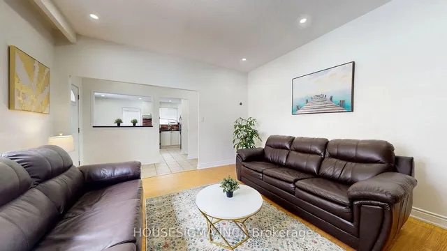 Additional property image - 65 Reigate Ave