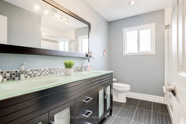 Additional property image - 5608 Hannah St
