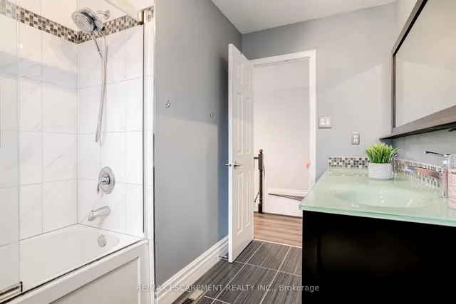 Additional property image - 5608 Hannah St