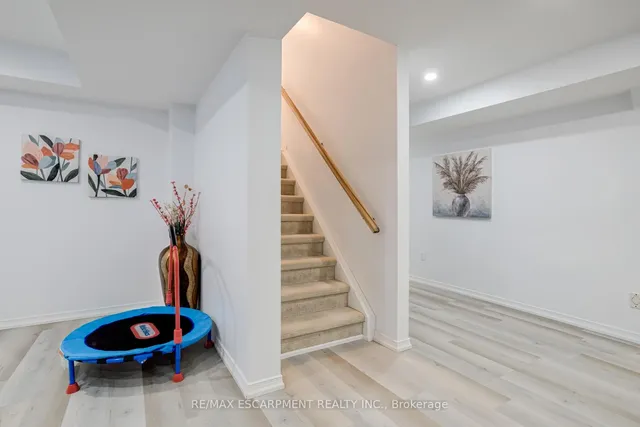 Additional property image - 5608 Hannah St