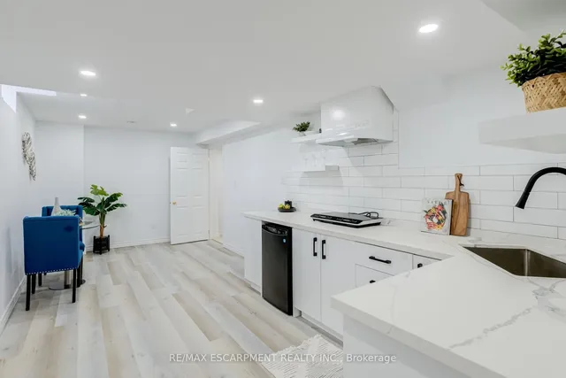Additional property image - 5608 Hannah St