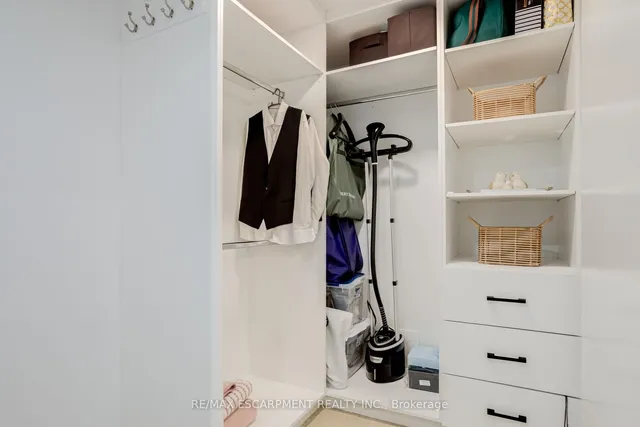 Additional property image - 5608 Hannah St