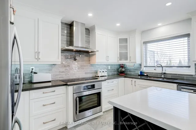 Additional property image - 5608 Hannah St