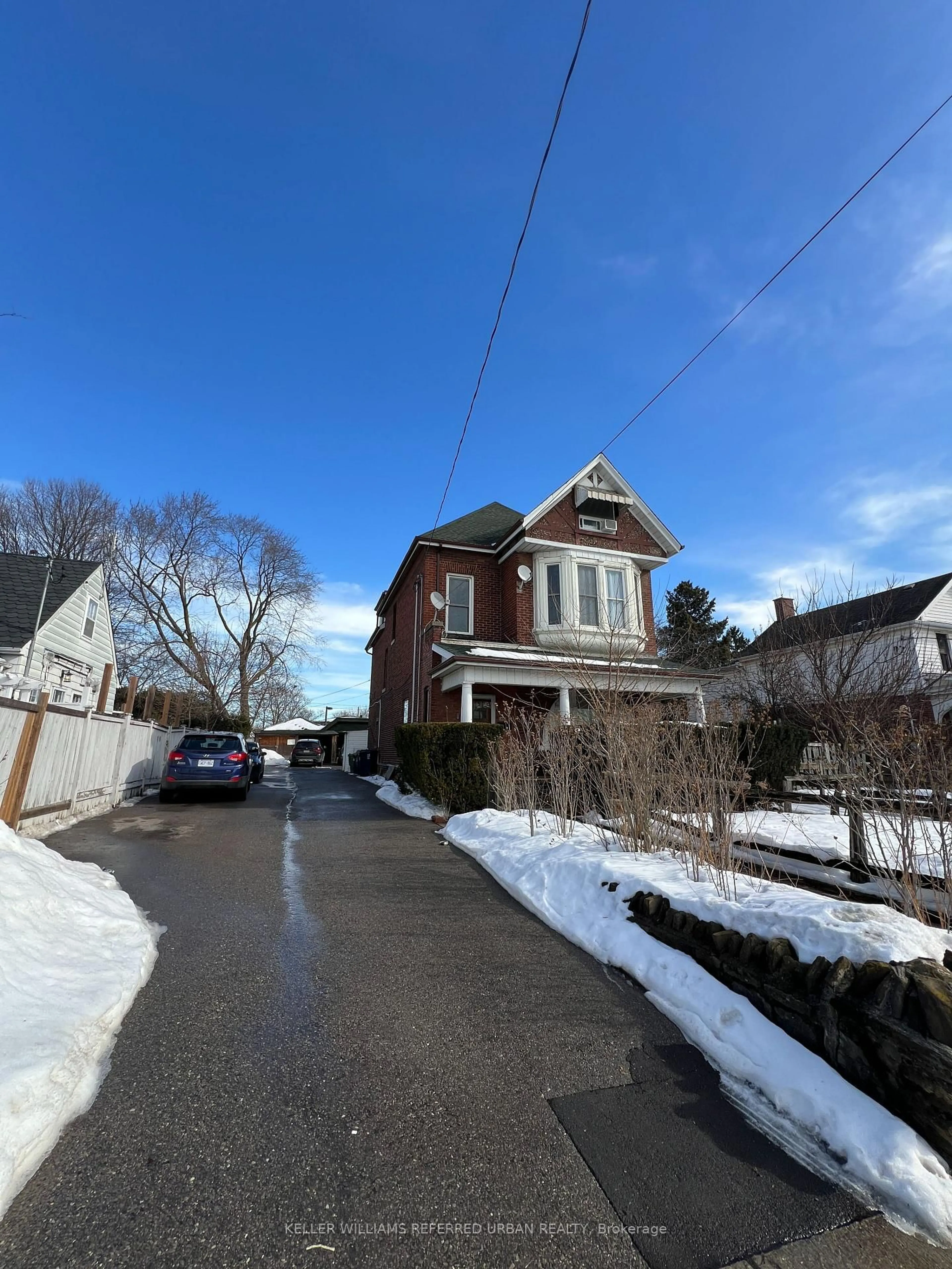 A pic from outside/outdoor area/front of a property/back of a property/a pic from drone, street for 225 Rosemount Ave, Toronto Ontario M9N 3C5