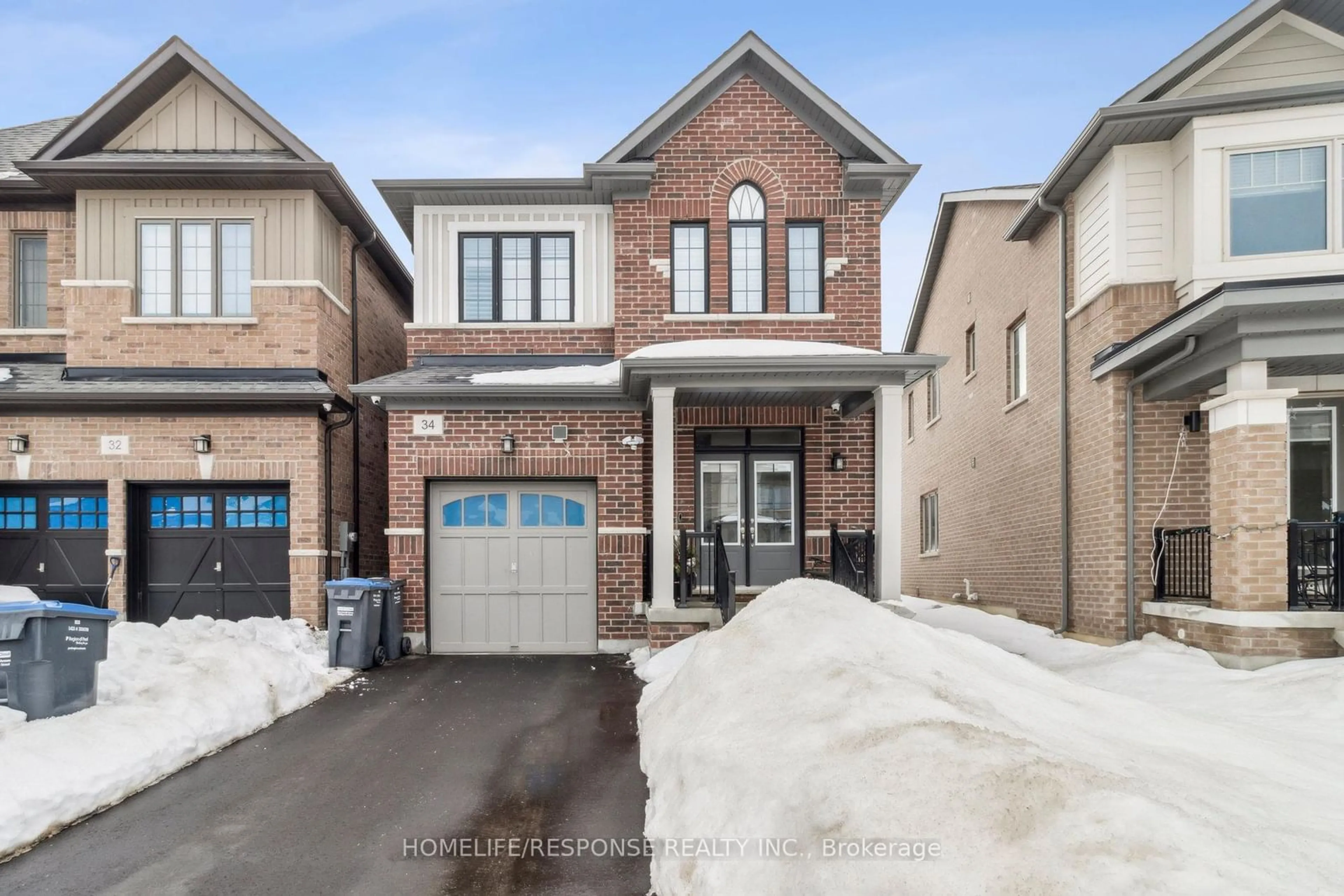 Home with brick exterior material, street for 34 MCCORMACK Rd, Caledon Ontario L7C 0Y9