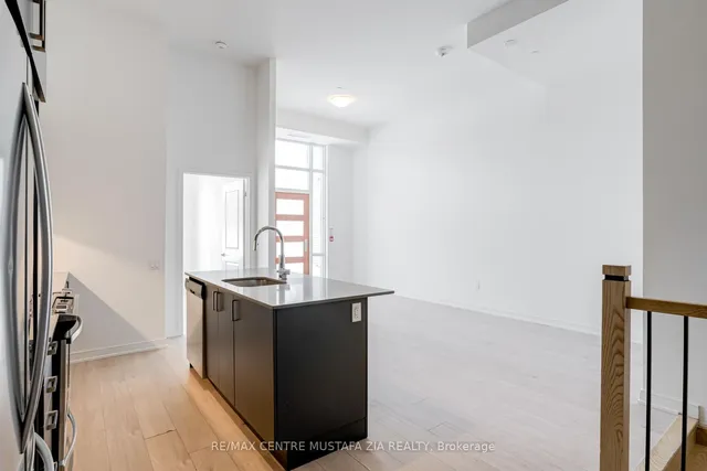 Additional property image - 8 Nahani Way Unit 131