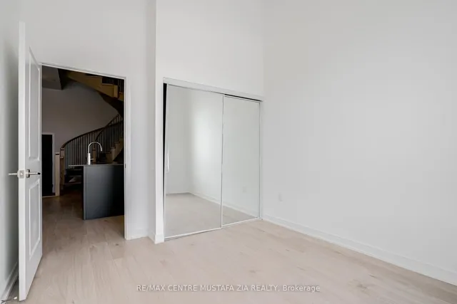 Additional property image - 8 Nahani Way Unit 131