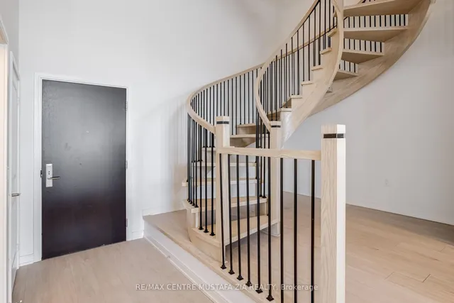 Additional property image - 8 Nahani Way Unit 131