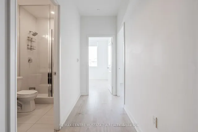 Additional property image - 8 Nahani Way Unit 131