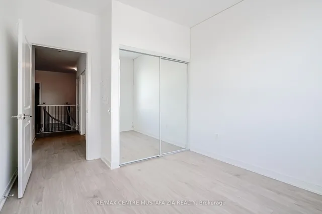 Additional property image - 8 Nahani Way Unit 131