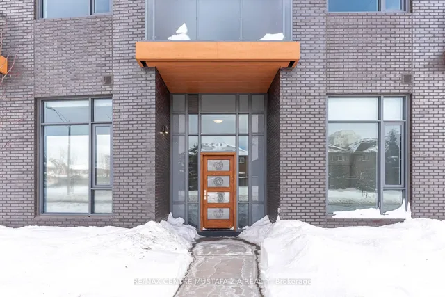 Additional property image - 8 Nahani Way Unit 131