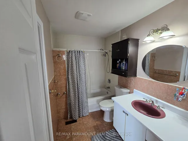 Additional property image - 65 Greenbriar Rd