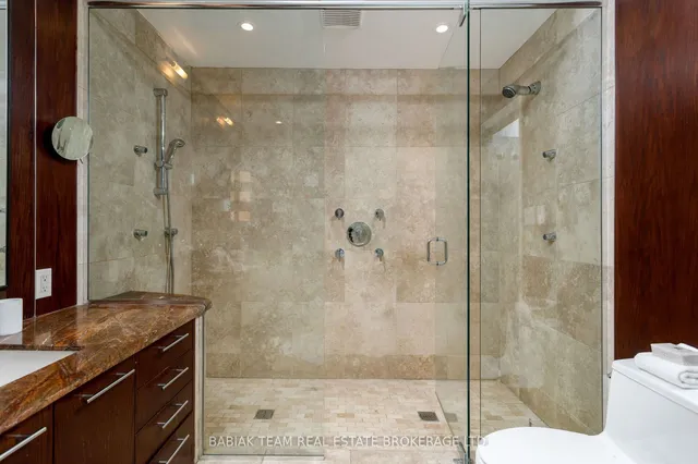 Additional property image - 19 Dacre Cres
