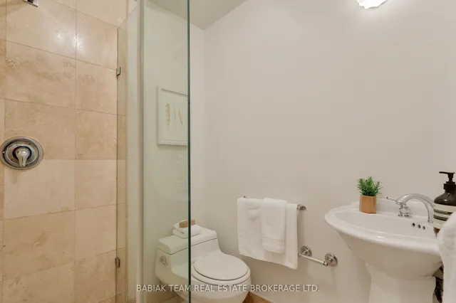 Additional property image - 19 Dacre Cres