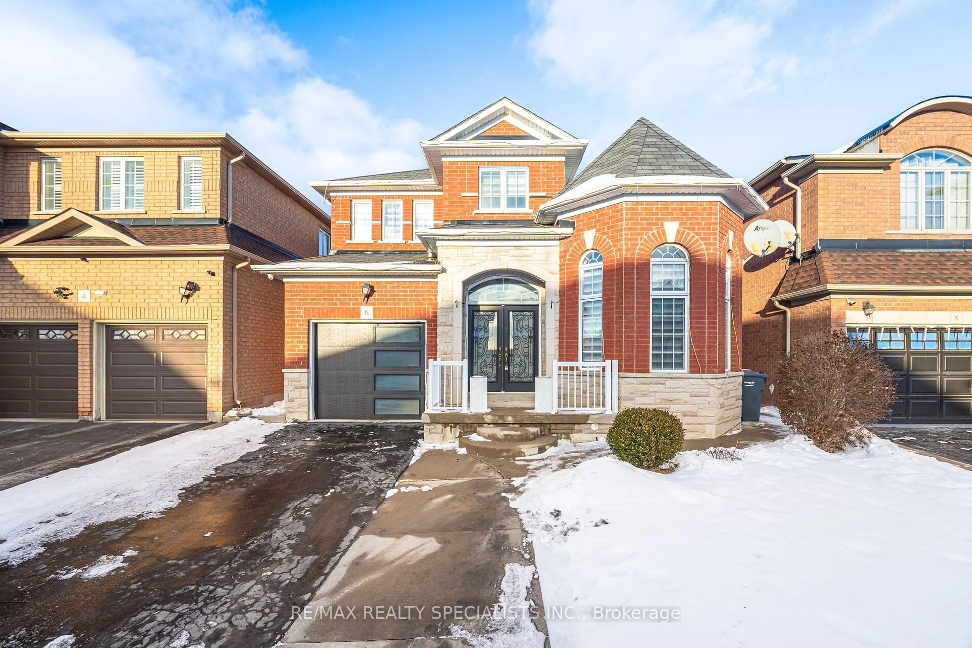 Home with brick exterior material, street for 6 Kippen Crt, Brampton Ontario L6R 0P7