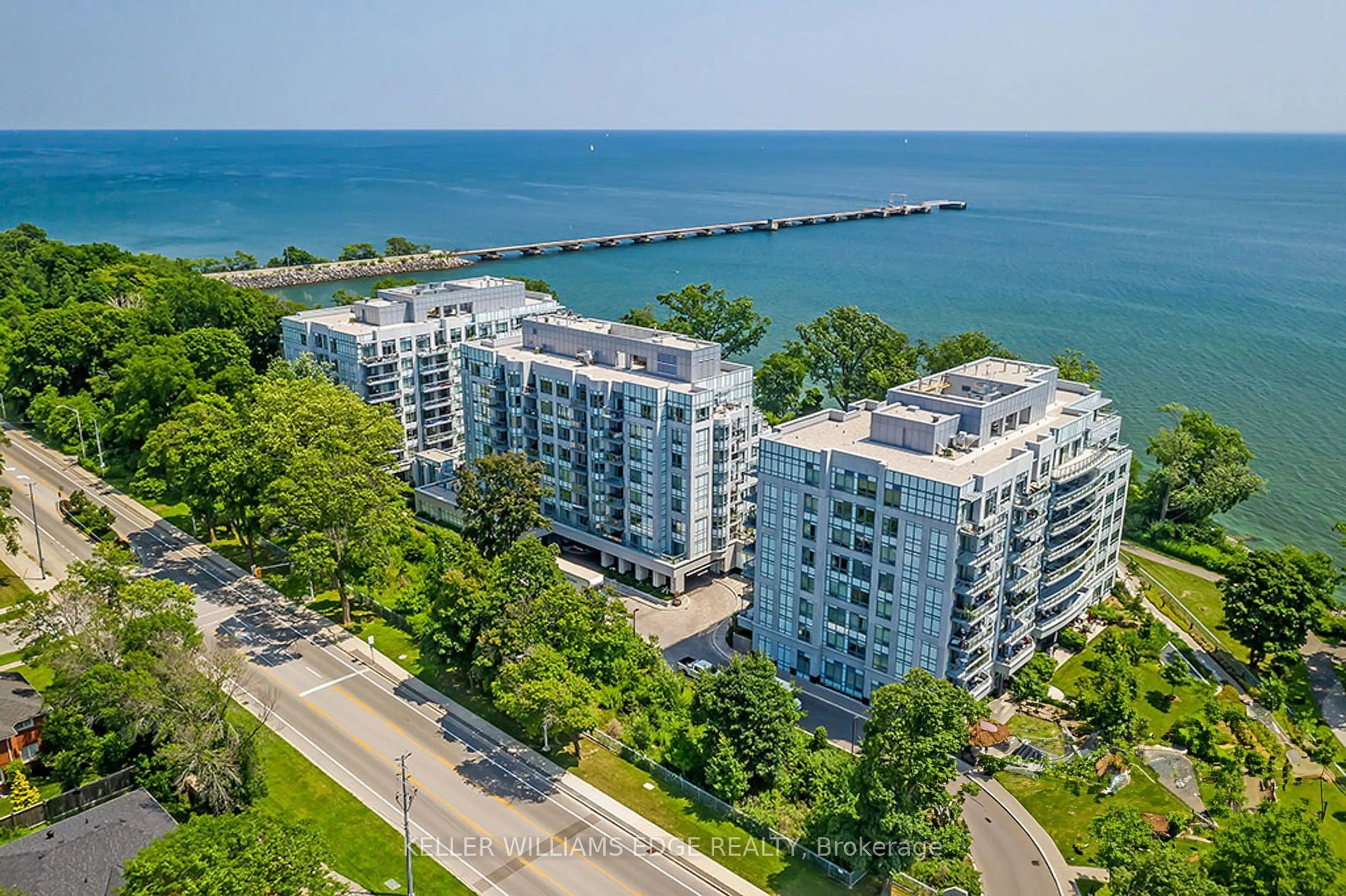 A pic from outside/outdoor area/front of a property/back of a property/a pic from drone, water/lake/river/ocean view for 3500 Lakeshore Rd #808, Oakville Ontario L6L 0B4