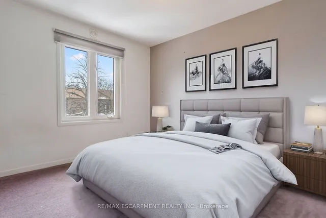 Additional property image - 750 Burnhamthorpe Rd Unit 25