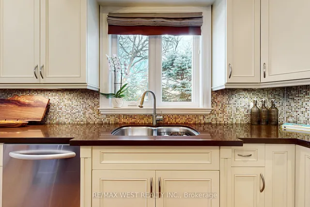 Additional property image - 85 Hillcroft Dr