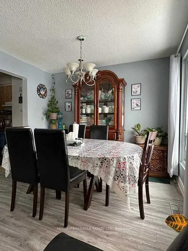 Additional property image - 96 Carleton Pl