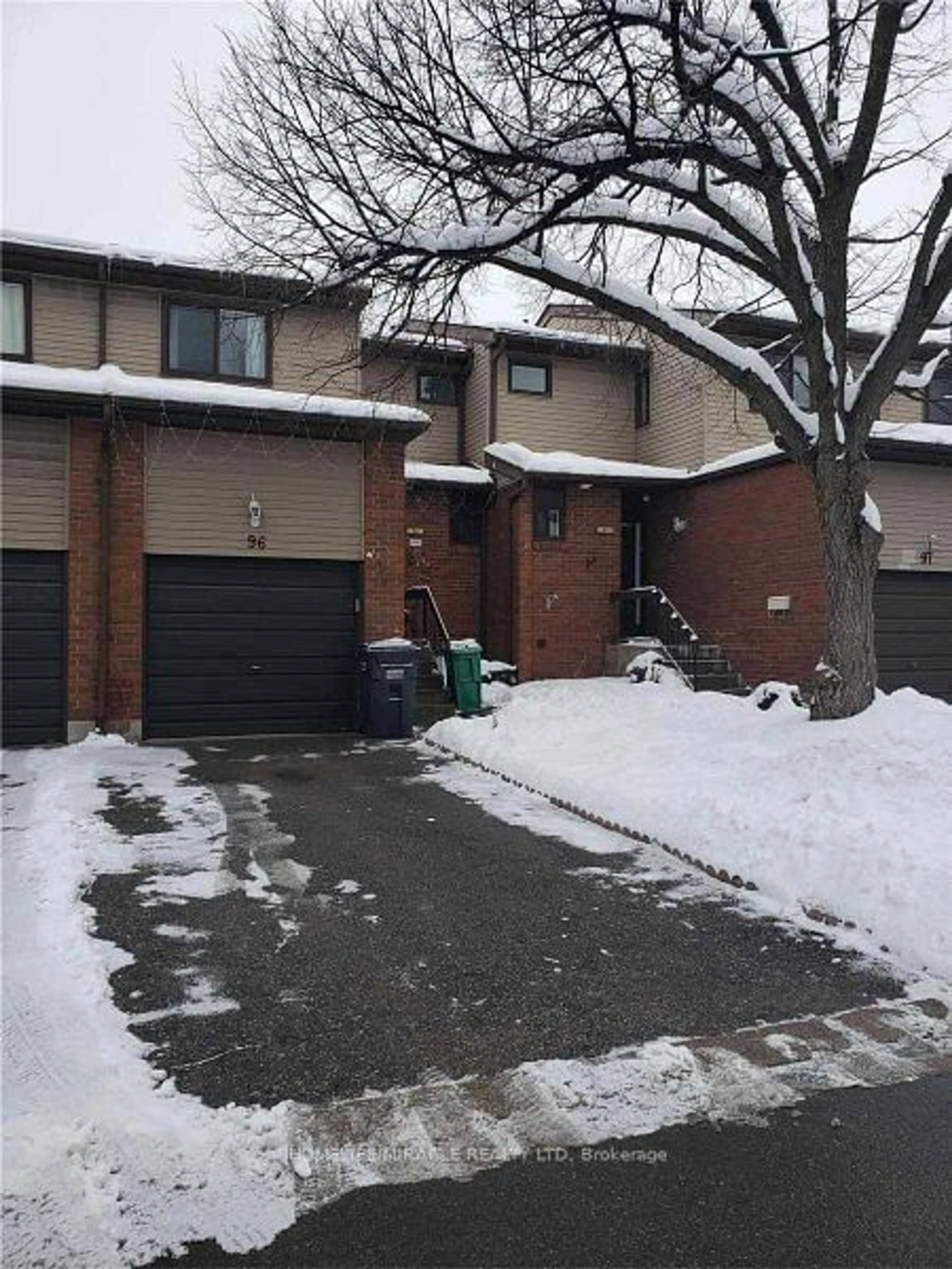 Unknown for 96 Carleton Pl, Brampton Ontario L6T 3Z4