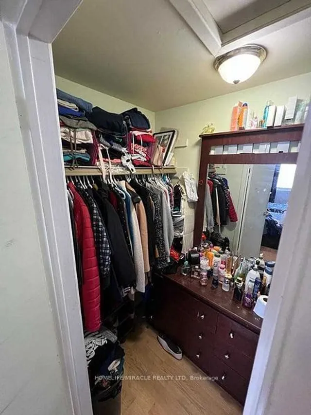 Additional property image - 96 Carleton Pl