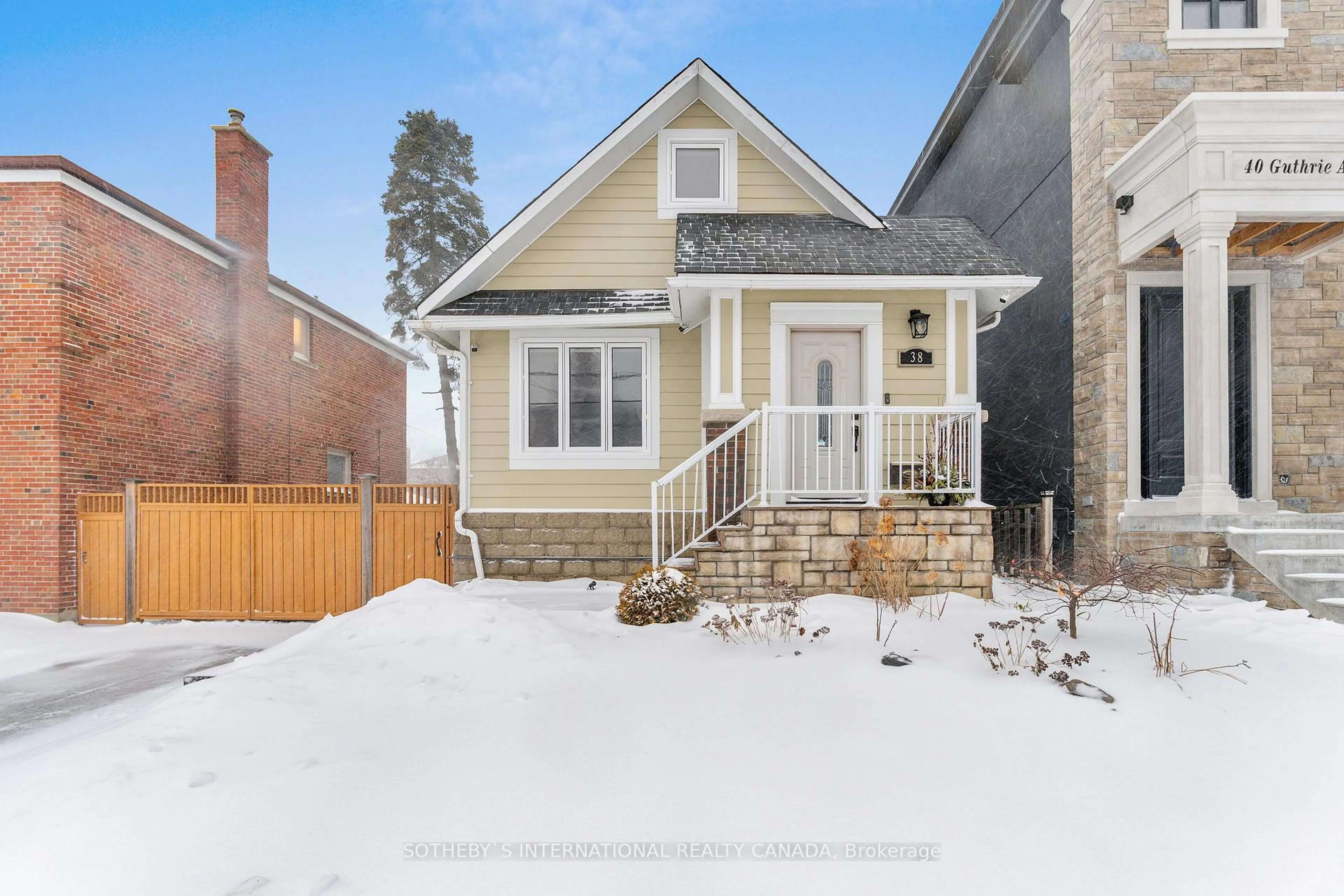 Home with brick exterior material, street for 38 Guthrie Ave, Toronto Ontario M8Y 3L1