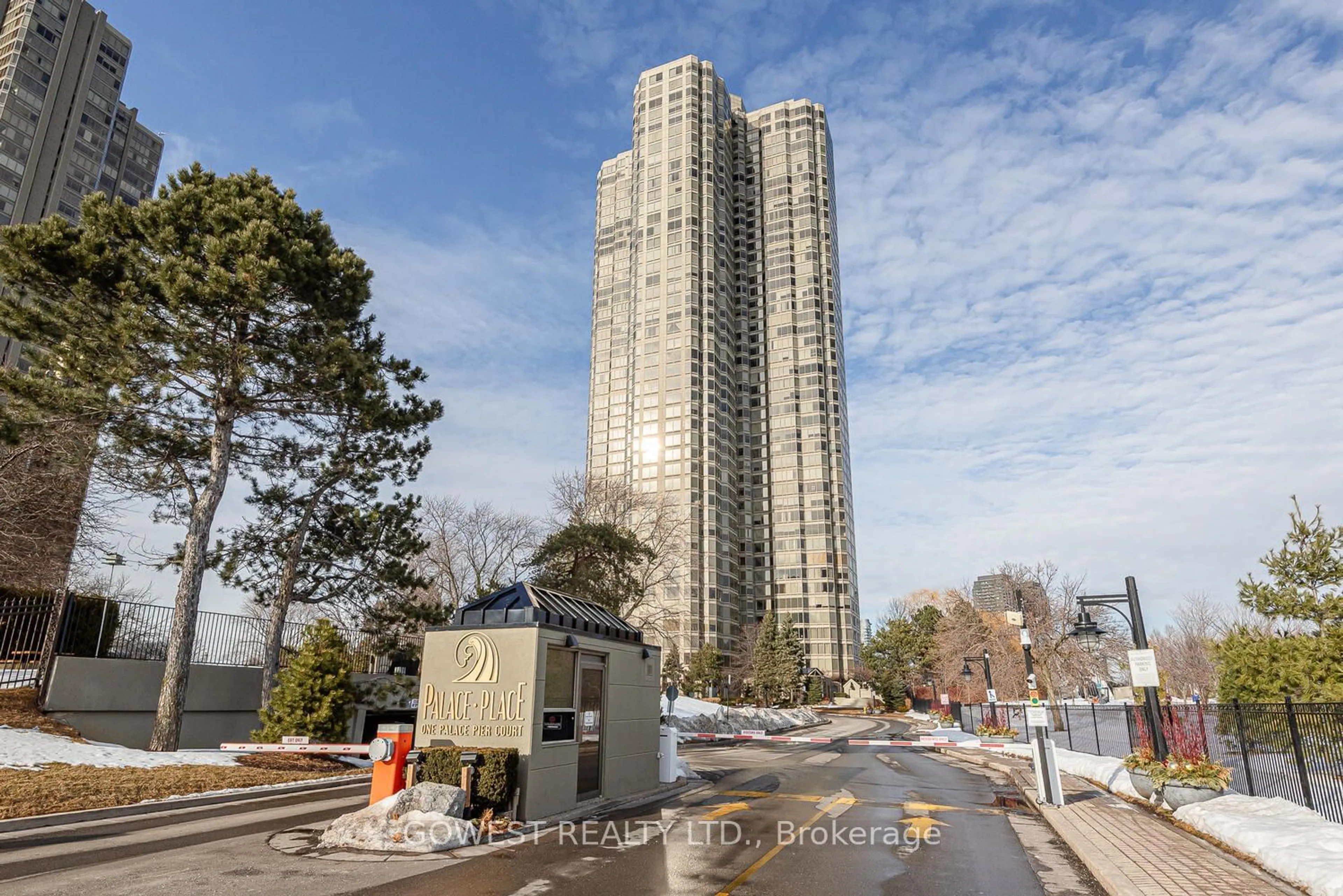 A pic from outside/outdoor area/front of a property/back of a property/a pic from drone, street for 1 Palace Pier Crt #2107, Toronto Ontario M8V 3W9