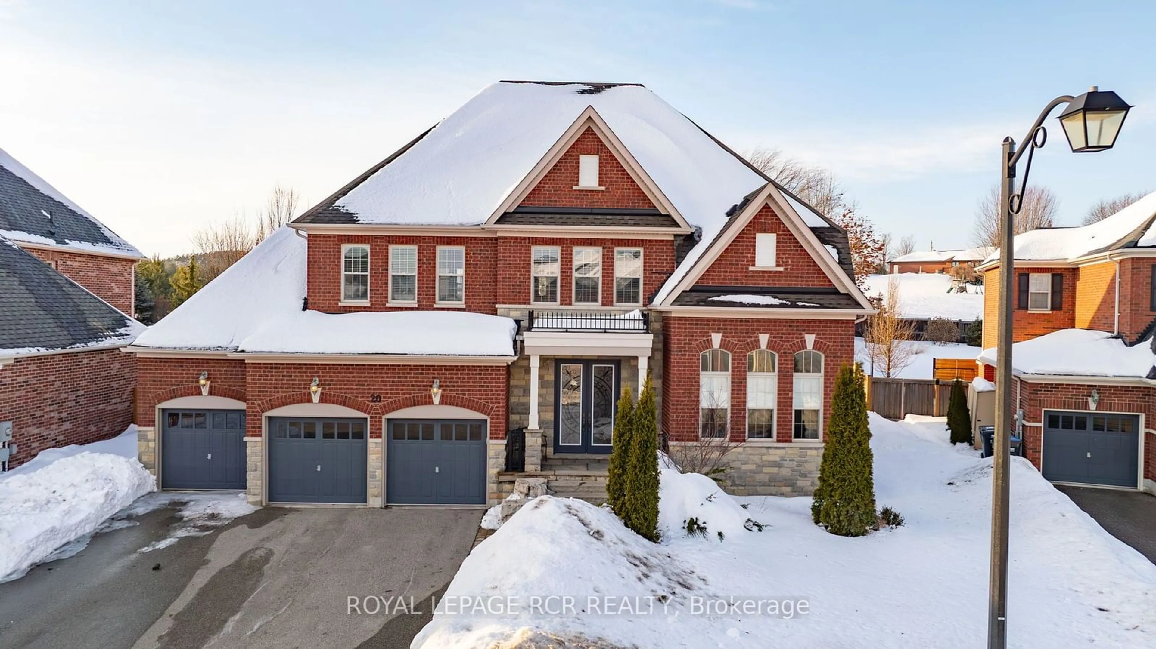 Home with brick exterior material, street for 20 Oceans Pond Crt, Caledon Ontario L7C 3R8