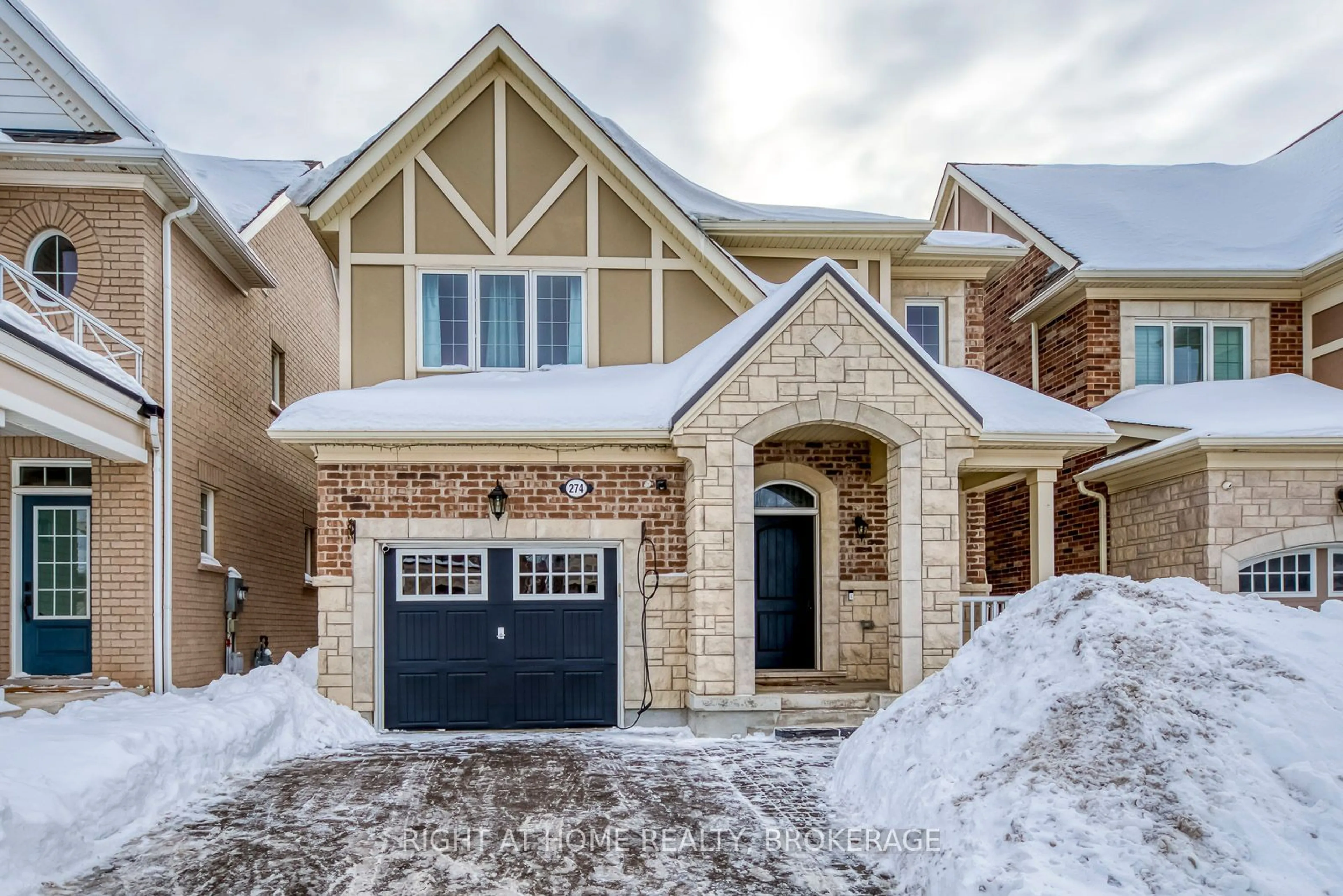 Home with brick exterior material, street for 274 Sixteen Mile Dr, Oakville Ontario L6M 0V8