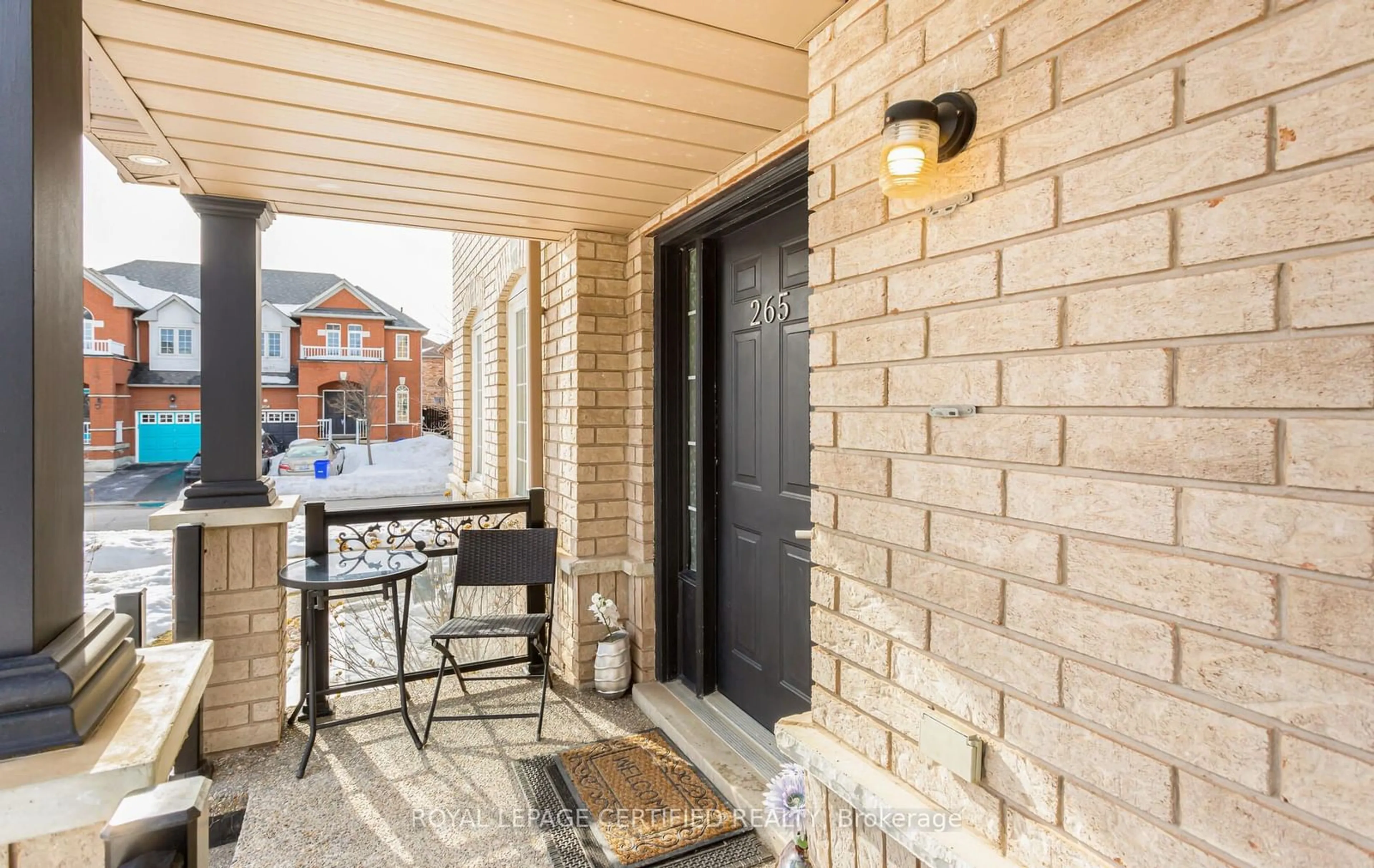 Patio, street for 265 Fasken Crt, Milton Ontario L9T 6S9