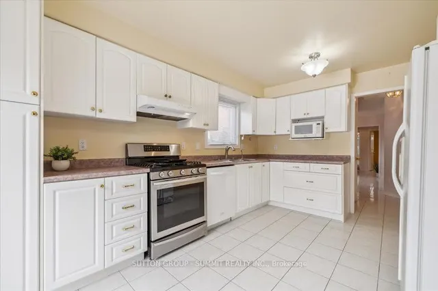 Additional property image - 131 Genesee Dr