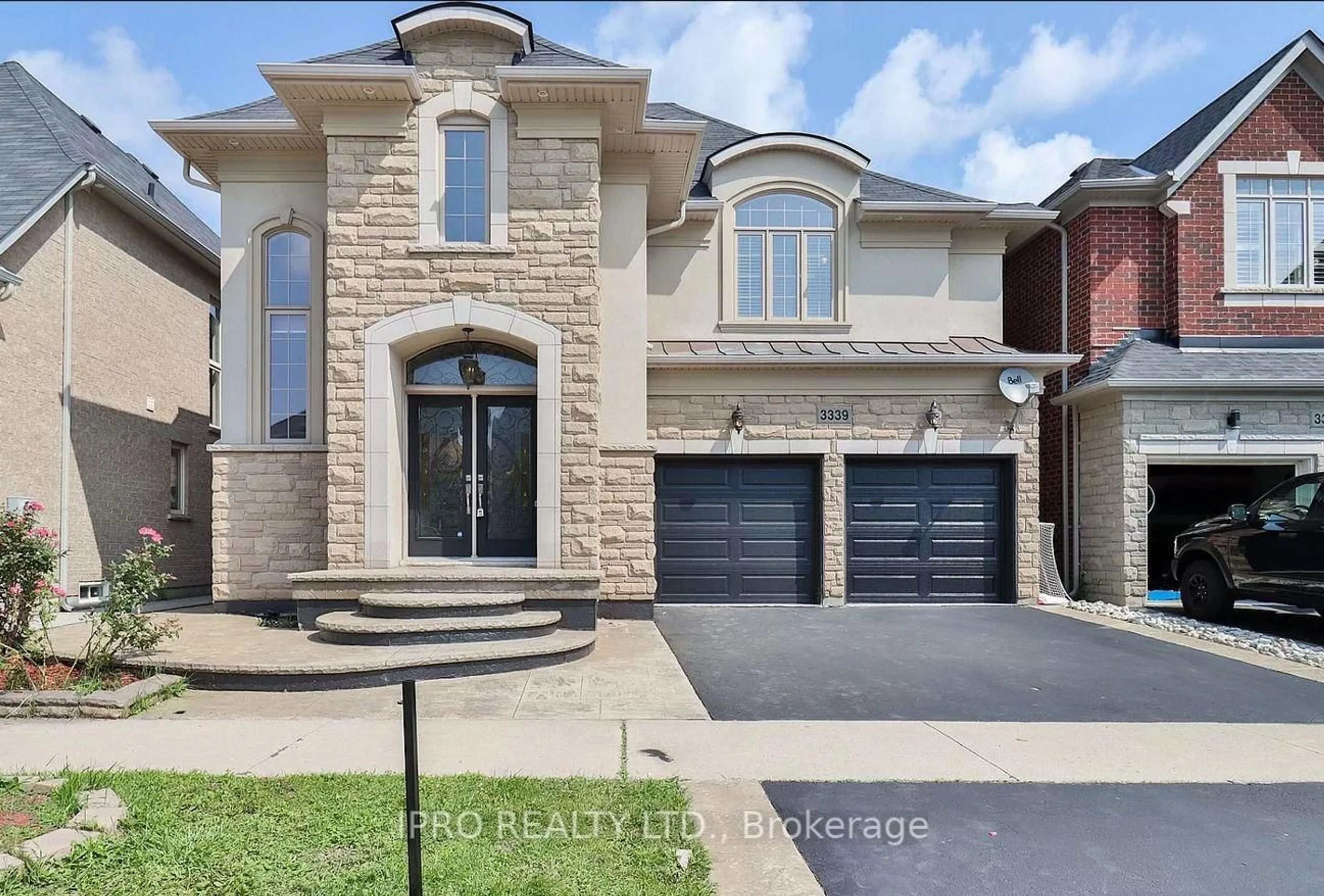 Home with brick exterior material, street for 3339 Moses Way, Burlington Ontario L7M 0L5