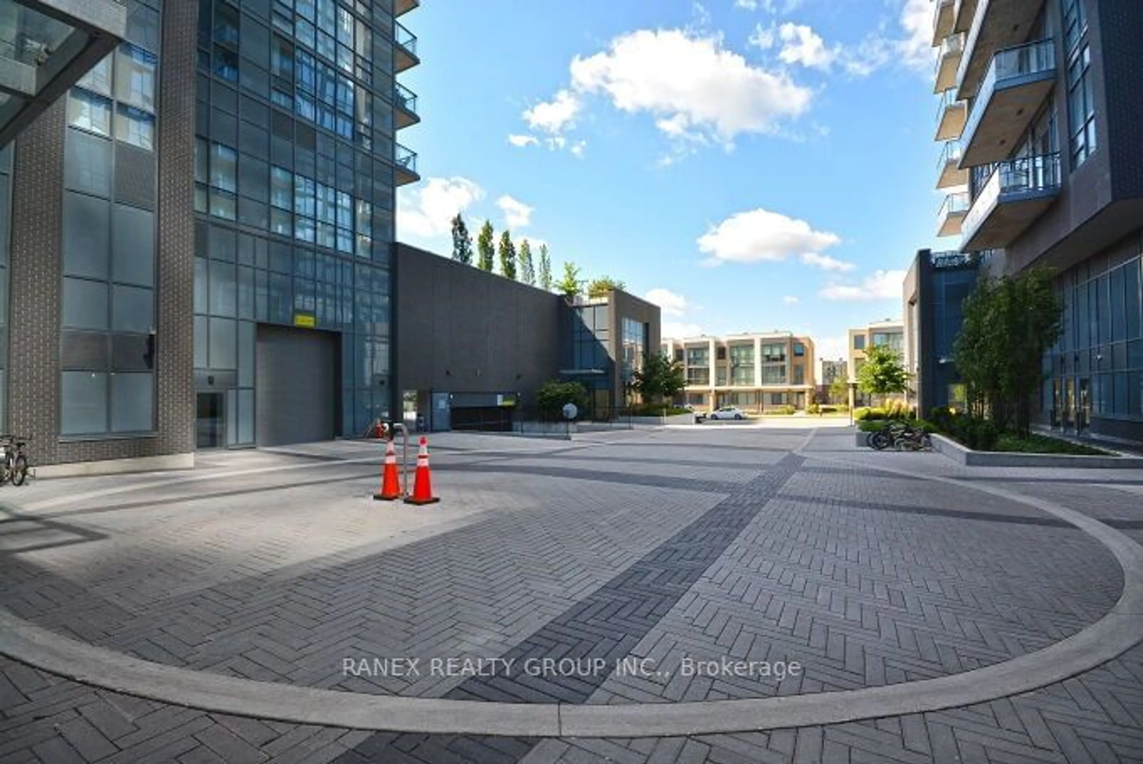 A pic from outside/outdoor area/front of a property/back of a property/a pic from drone, unknown for 5025 Four Springs Ave #1301, Mississauga Ontario L5R 0G5