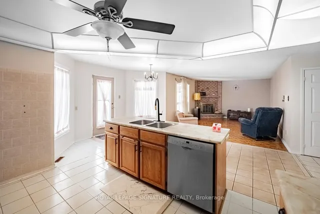 Additional property image - 7 Casper Cres