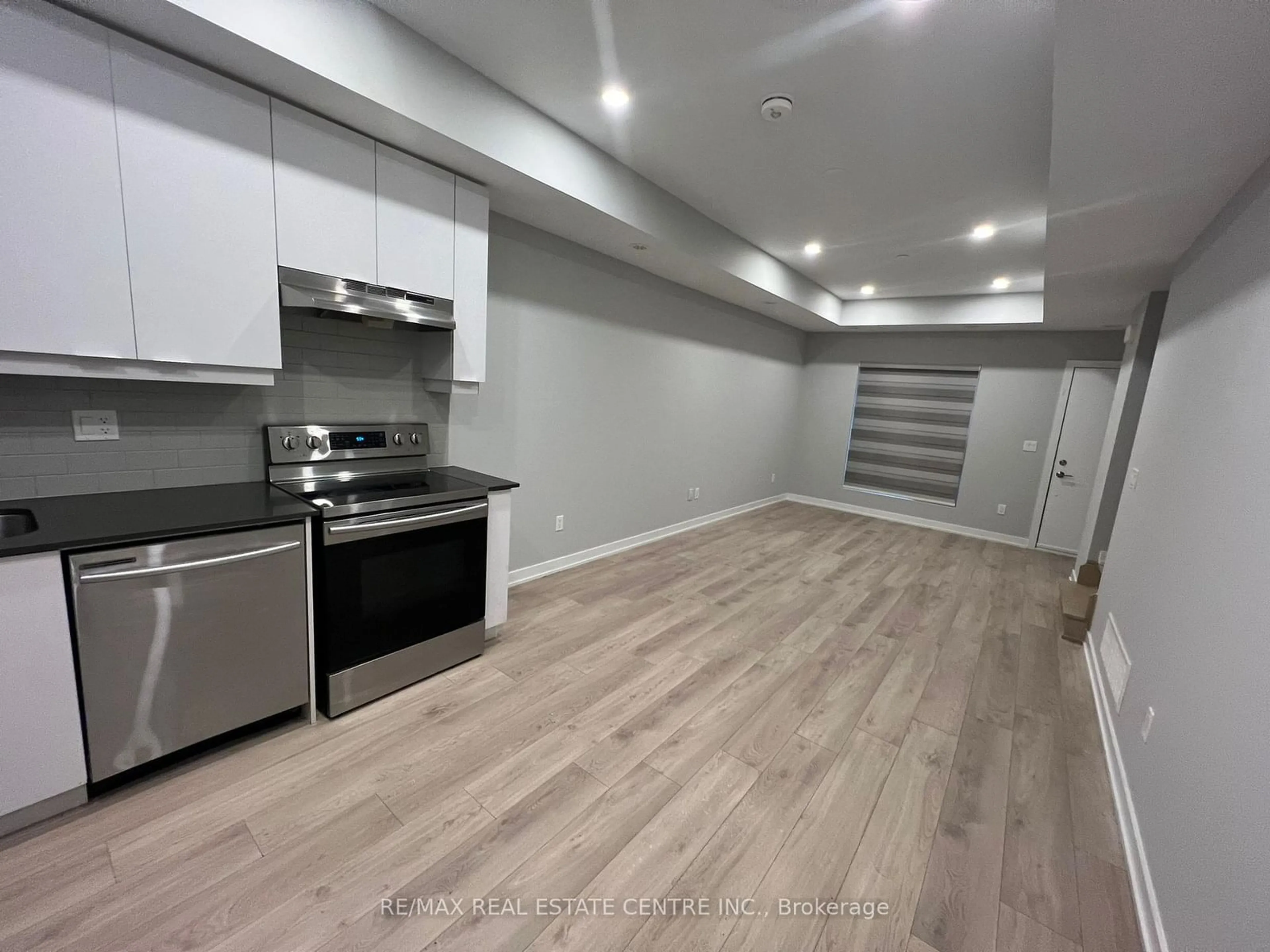 Open concept kitchen, unknown for 200 Malta Ave, Ave #89, Brampton Ontario L6Y 6H8