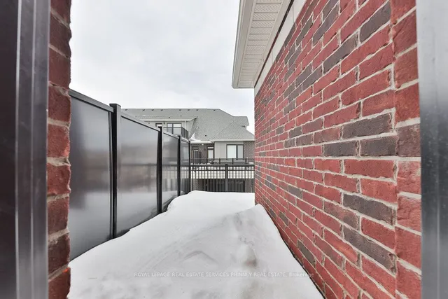 Additional property image - 9 Crown Gate