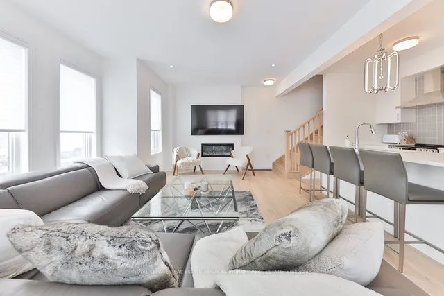 Additional property image - 9 Crown Gate