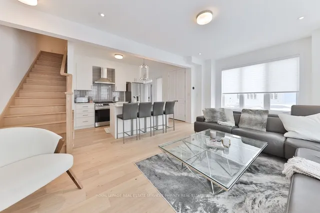 Additional property image - 9 Crown Gate