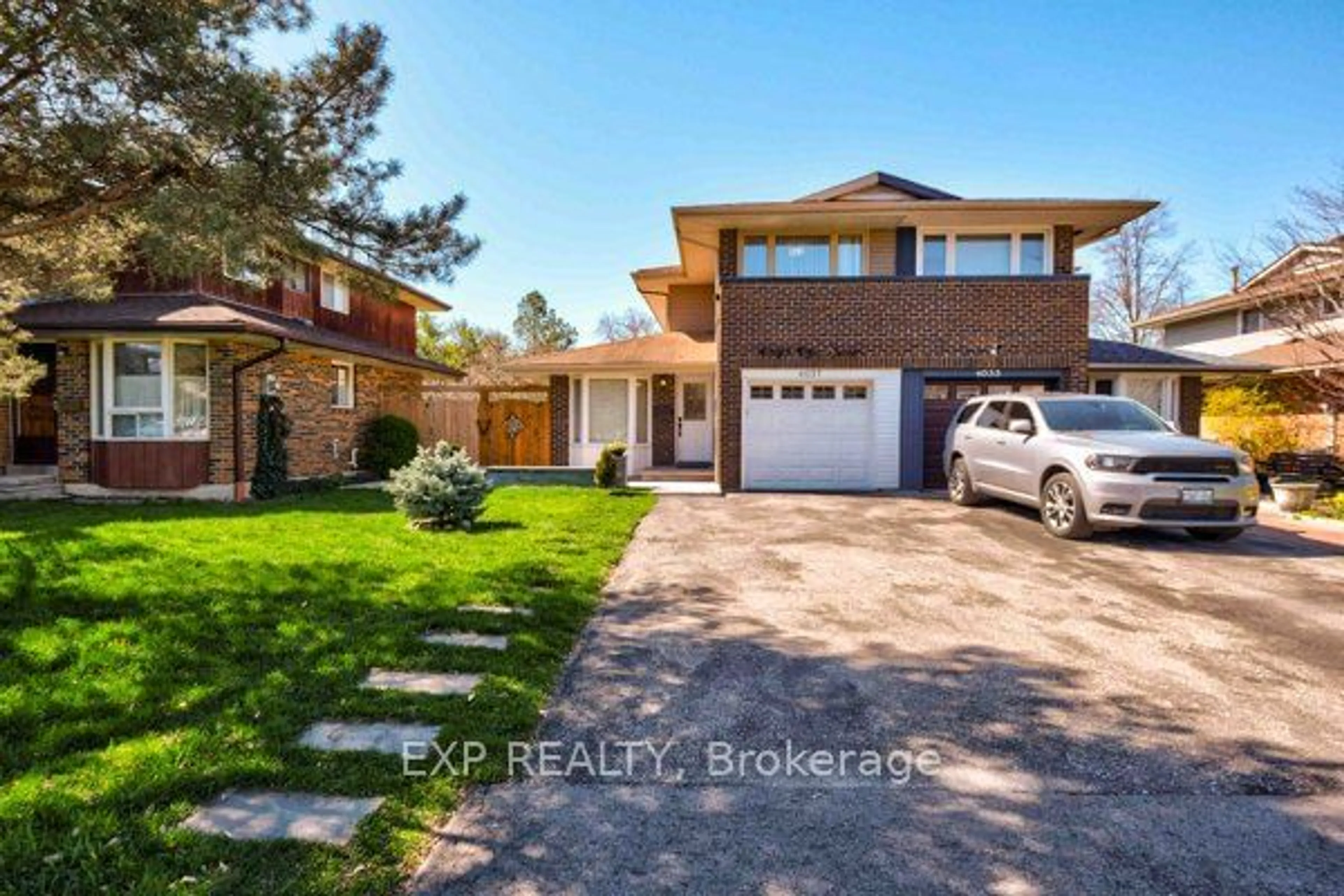 Home with brick exterior material, street for 4057 Taffey Cres, Mississauga Ontario L5L 2A6