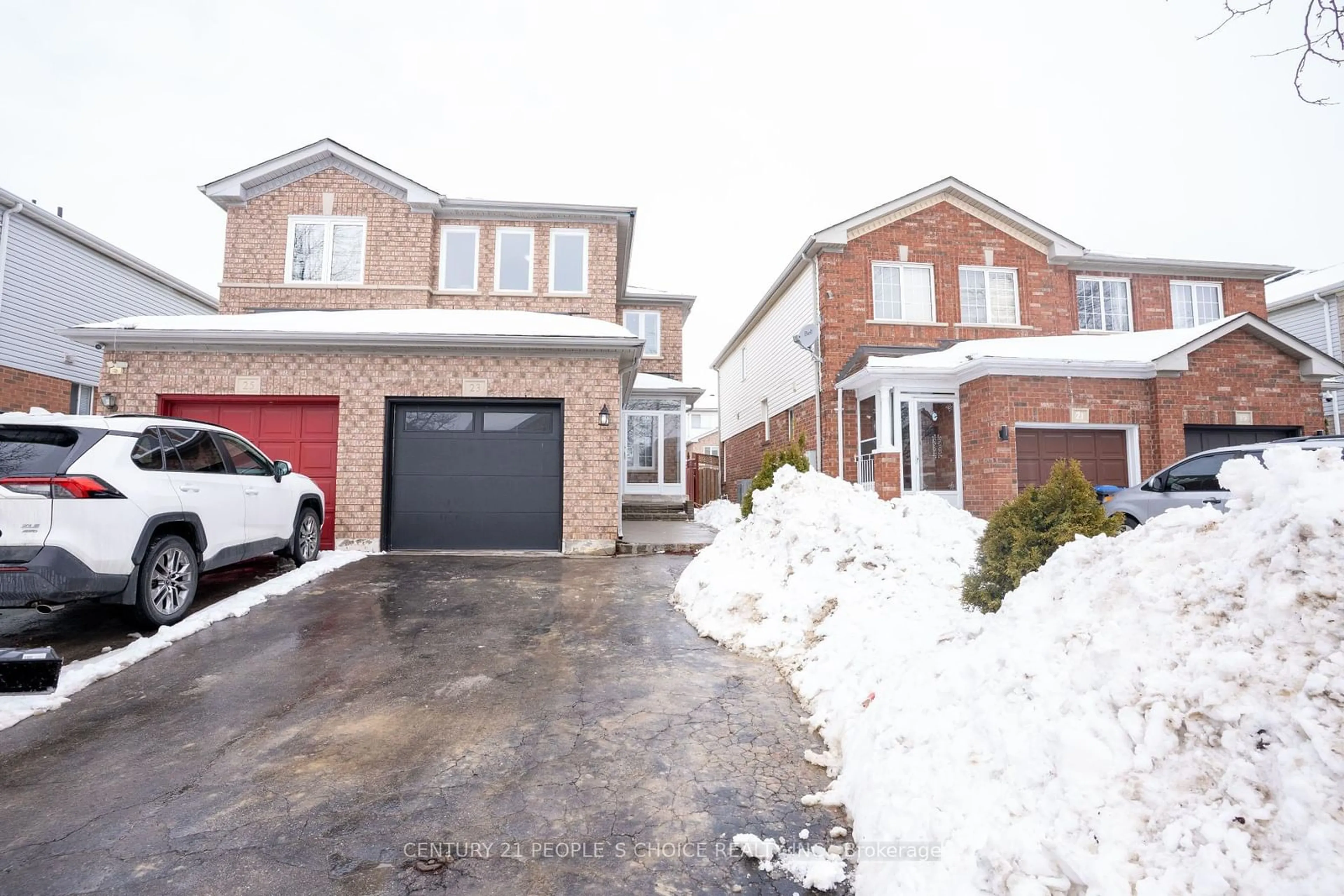 A pic from outside/outdoor area/front of a property/back of a property/a pic from drone, street for 23 Cordgrass Cres, Brampton Ontario L6R 2A3