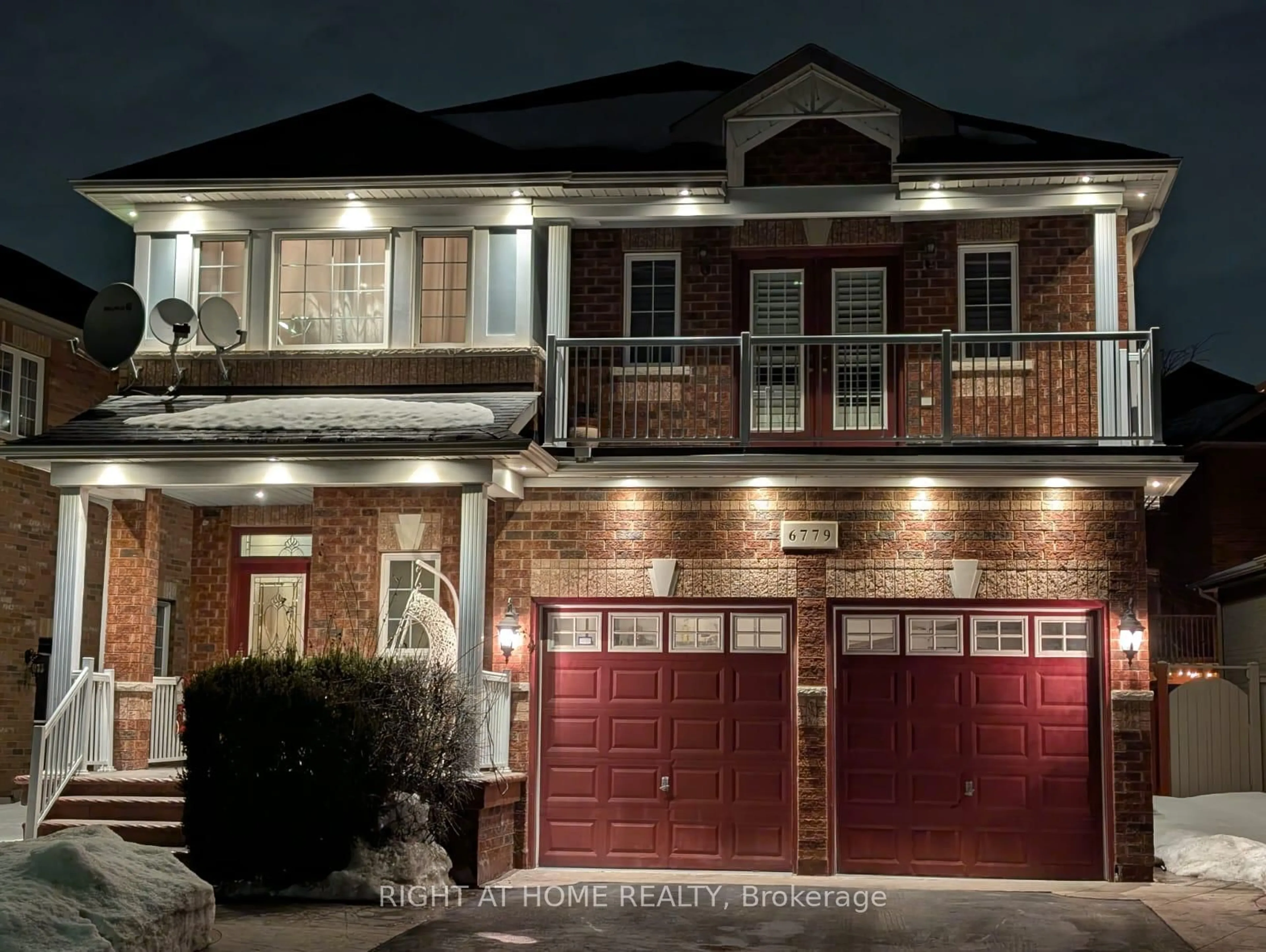 Home with brick exterior material, street for 6779 Tattinger Ave, Mississauga Ontario L5W 1P3