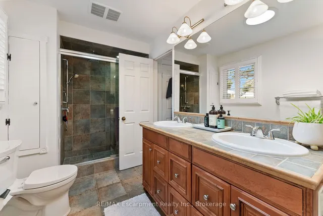 Additional property image - 1396 Golden Meadow Tr