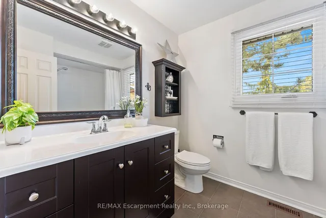 Additional property image - 1396 Golden Meadow Tr