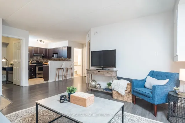 Additional property image - 1340 Main St Unit 208