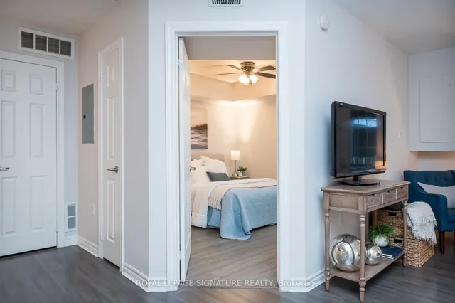 Additional property image - 1340 Main St Unit 208